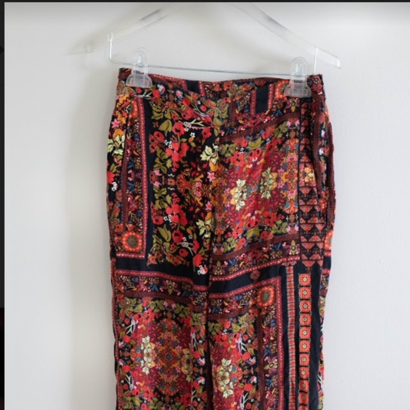 Topshop Paisley Print Fun Pants - Picture 6 of 6
